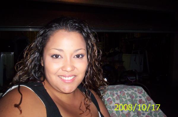 Roxanne Flores - Class of 2000 - Gladstone High School
