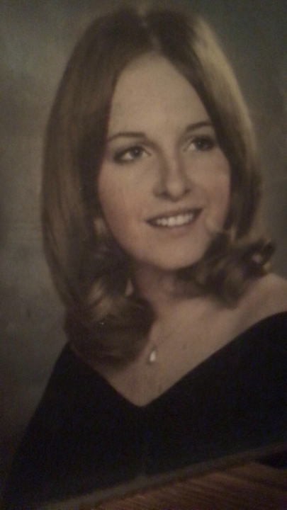 Melinda Sue Meek - Class of 1973 - Oakmont High School