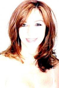 Debbie (isabela) Diaz - Class of 1970 - Lynbrook High School