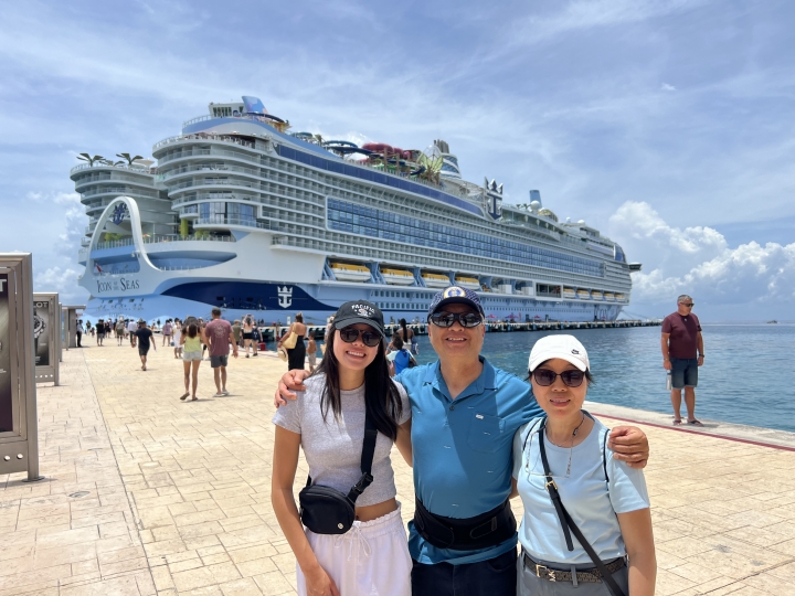 Oakdale High School Classmates