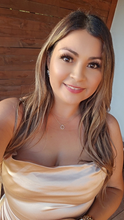 Mayra A - Class of 2006 - Golden Valley High School
