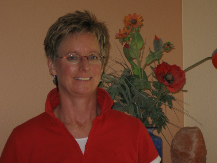 Michele Askew - Class of 1983 - Hiram W Johnson High School