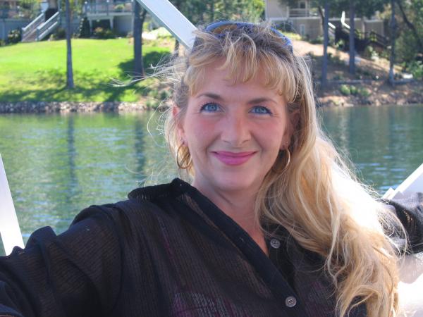 Robin Hilliard - Class of 1981 - Casa Roble High School