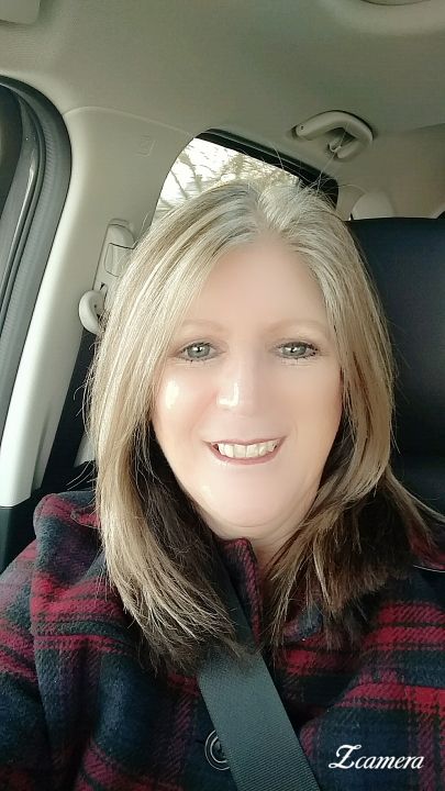 Linda Henry - Class of 1979 - Highlands High School