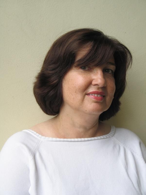 Alison Bennett - Class of 1977 - Dos Pueblos High School