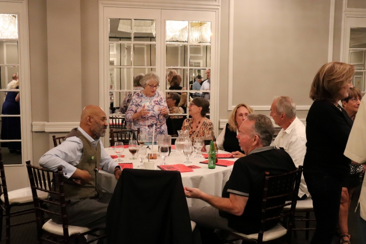 Amundsen High School Alumni Photo