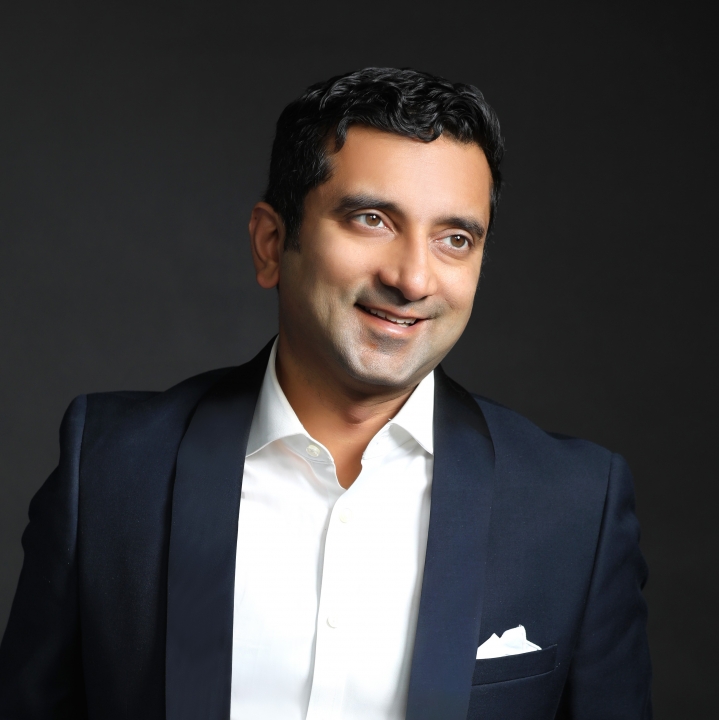 Jay Bhatt - Class of 1995 - Carl Sandburg High School
