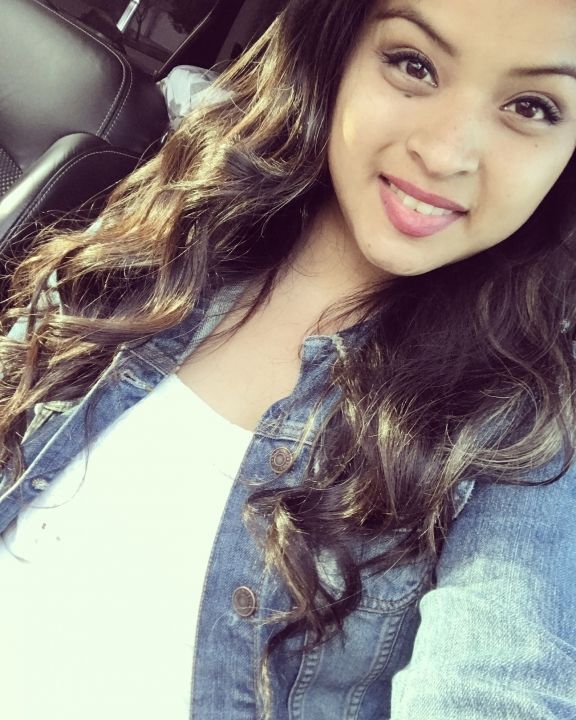 Kenia Auyeum - Class of 2009 - Reedley High School