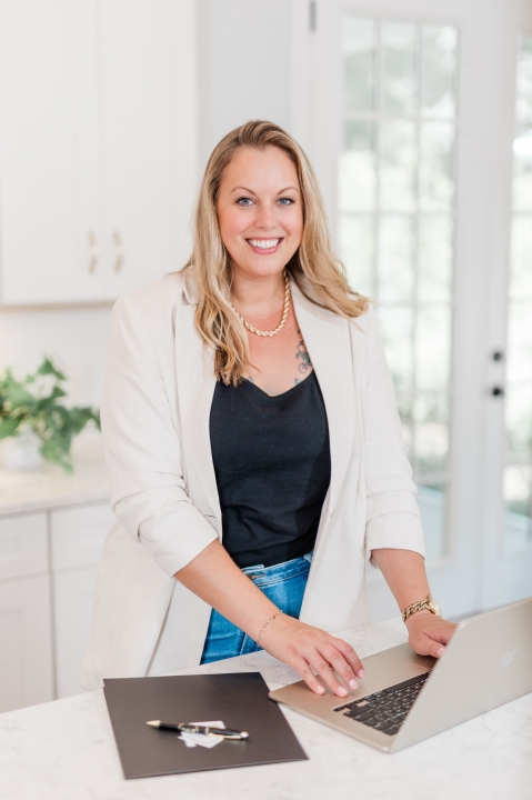 Nicolette Leasa - Class of 2001 - Fond du Lac High School