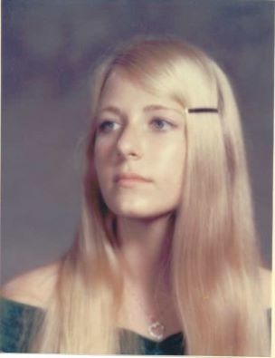 Linda (Dunn) Gold - Class of 1971 - Dothan High School