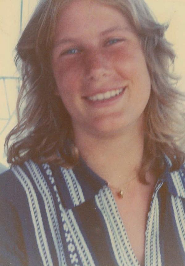 Elizabeth Kuyper - Class of 1982 - Laguna Beach High School