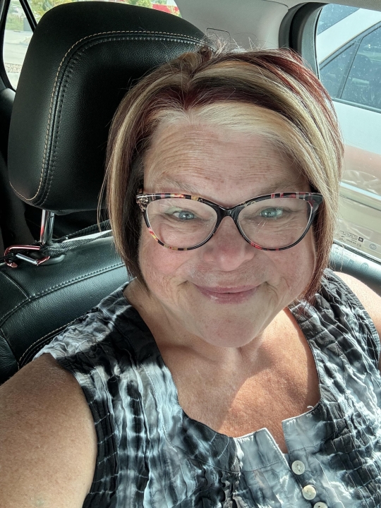 Karen Larson - Class of 1975 - Shawnee Mission East High School