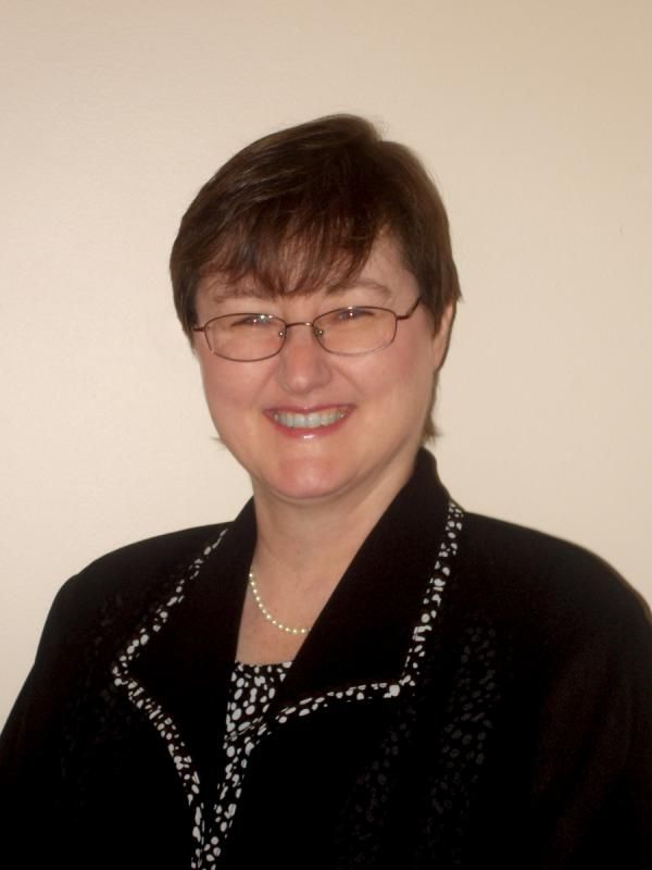 Kathi Curnow - Class of 1980 - Shawnee Mission East High School
