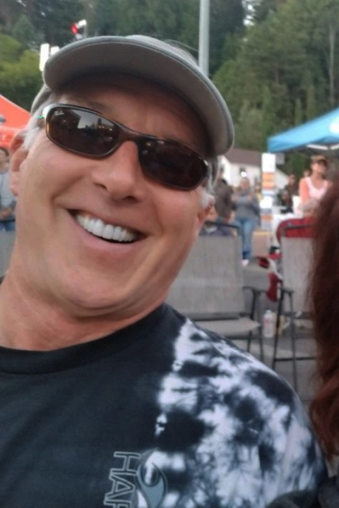 Steve    M Howe - Class of 1971 - Capuchino High School
