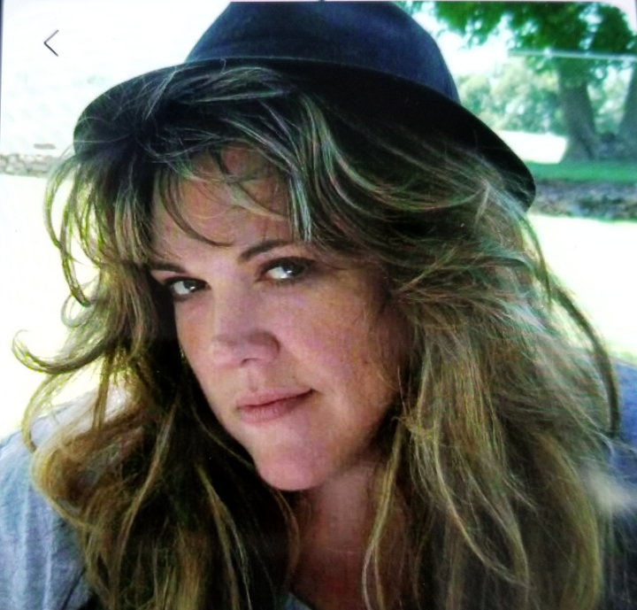 Elizabeth Derryberry - Class of 1990 - Rogers High School