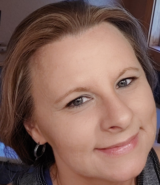 Danielle Ferguson - Class of 1995 - Alma High School