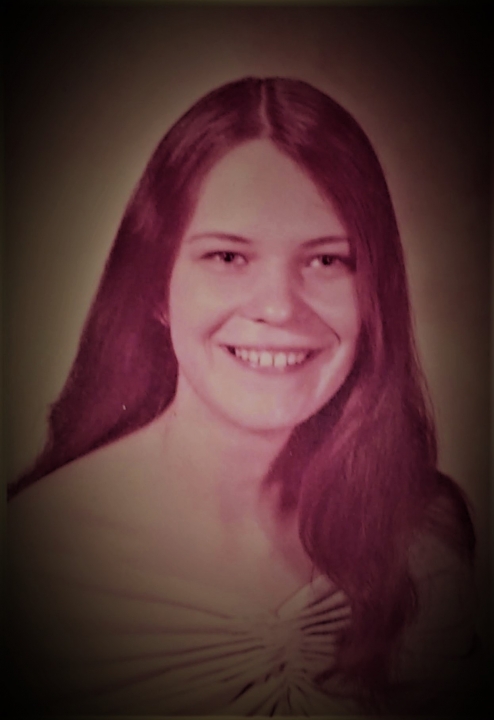 Linda Sloan - Class of 1972 - Parkersburg High School