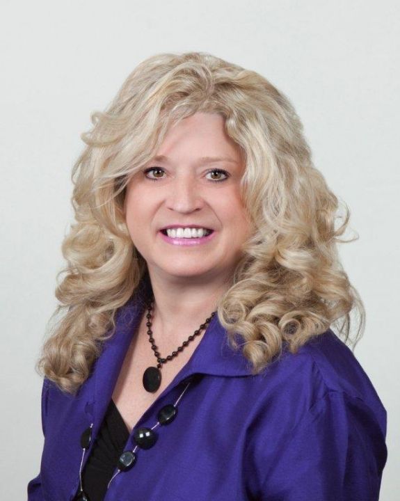 Jeanne Erstad - Class of 1976 - Lincoln High School