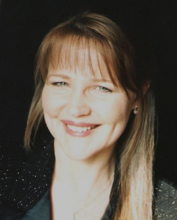 Carolyn Leech - Class of 1976 - Hamilton-wenham Regional High School