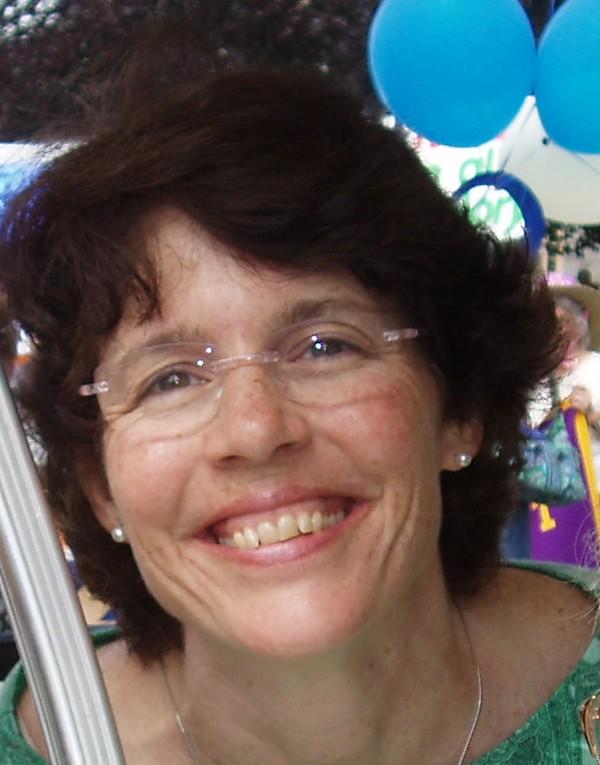 Deborah Lowry - Class of 1981 - Hamilton-wenham Regional High School