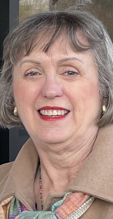 Lisa Coolidge - Class of 1970 - Minnechaug Regional High School