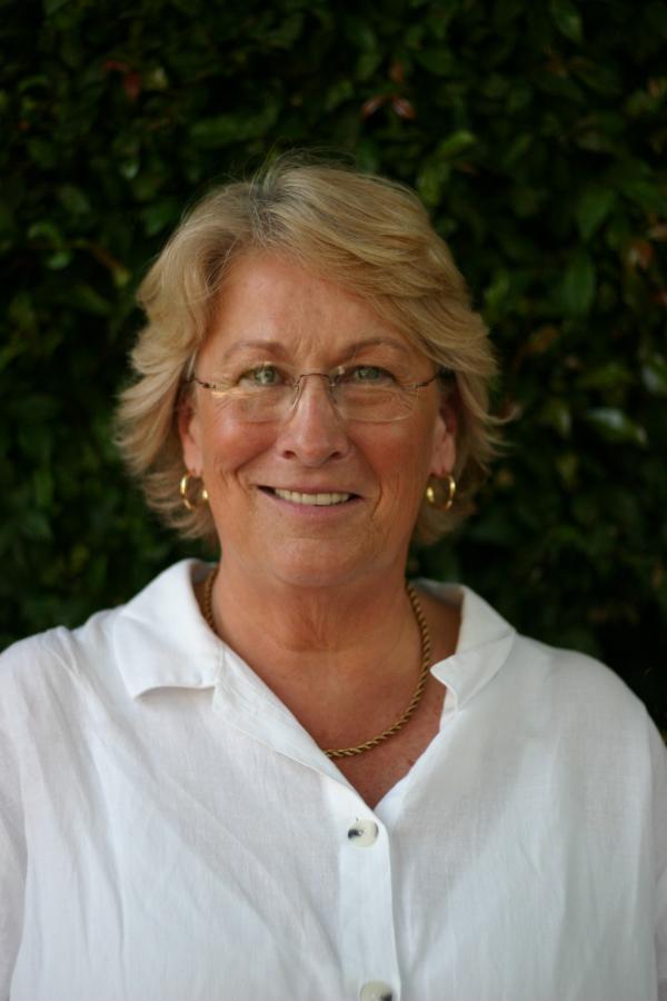 Teresa (terry) Dineen - Class of 1968 - Framingham High School
