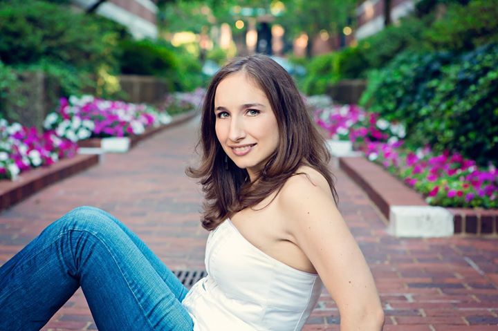 Ella Fishman - Class of 2004 - Newton North High School