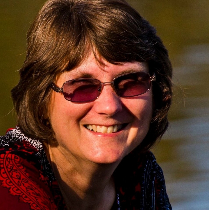Beth Hanselman - Class of 1976 - Apollo High School