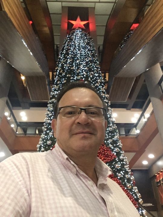 Ernesto Paredes - Class of 1981 - Henderson County High School