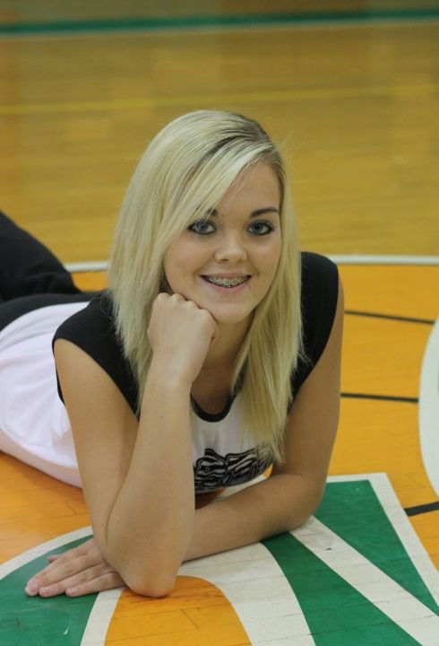 Taylor Wells - Class of 2014 - North Bullitt High School