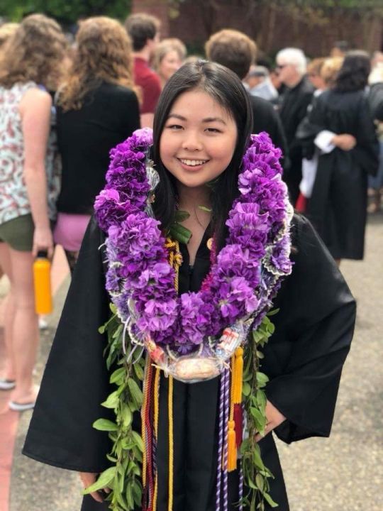 Ellycia Yokomizo - Class of 2014 - Kealakehe High School