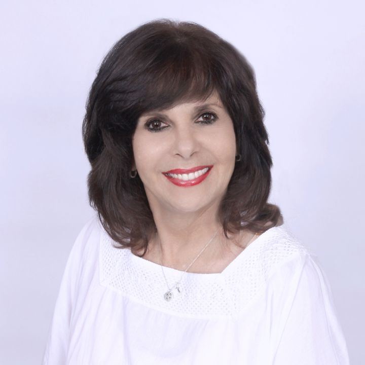 Ileen Bocchino - Class of 1971 - Arthur L Johnson High School