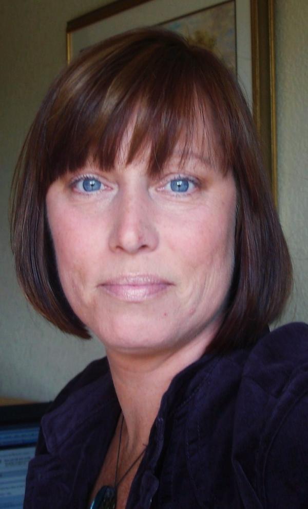 Kelly Swan - Class of 1986 - Sam Barlow High School