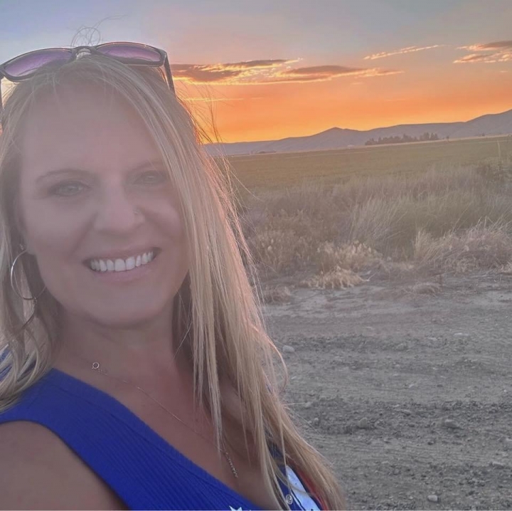 Jennifer Dahl - Class of 1995 - Sam Barlow High School
