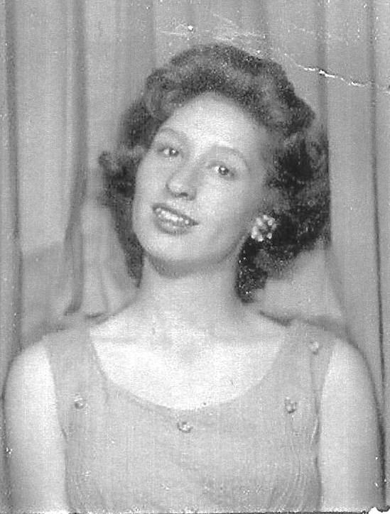 Elizabeth Snyder - Class of 1960 - Whitney High School