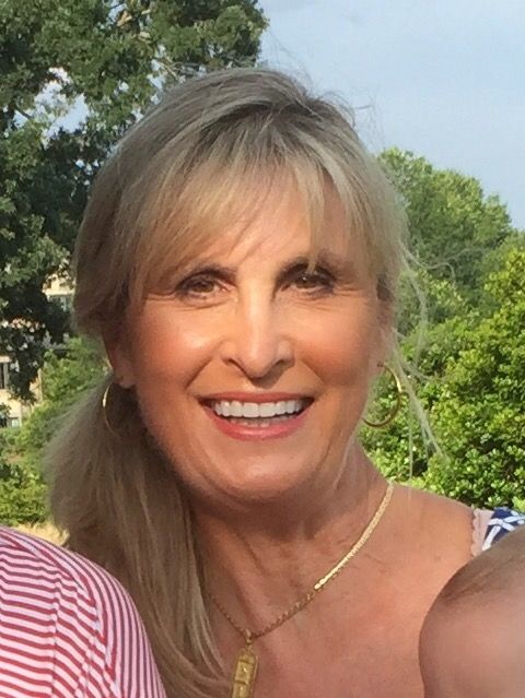 Nancy Dollins - Class of 1970 - Gladewater High School