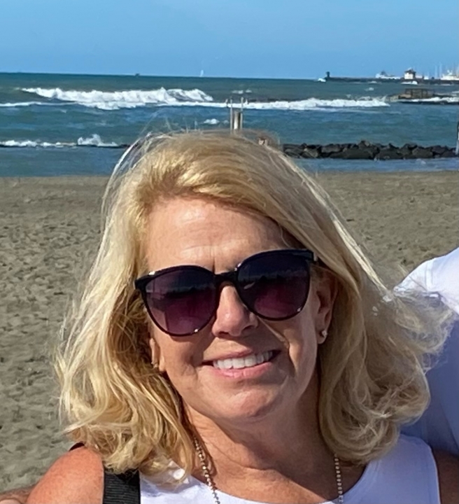 Karen Saunders - Class of 1976 - Yorktown High School