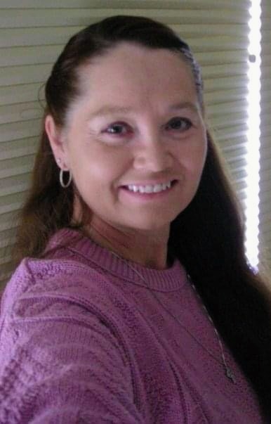 Alexandra (Sandy-nickname) in the yearbook it’s Susan Smith - Class of 1977 - Carmi-white County High School