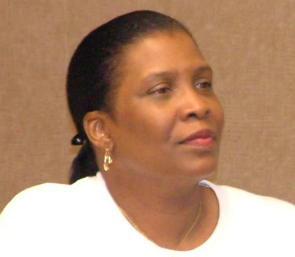 Linda Smith - Class of 1972 - The Academy At Shawnee High School