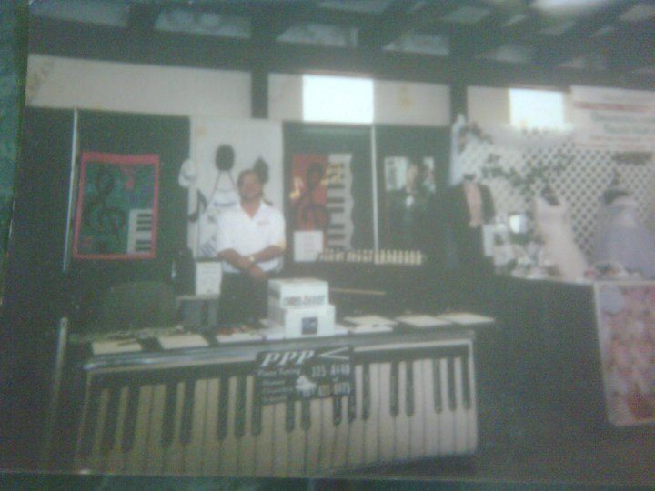 Perrys Piano Tuning - Class of 1978 - Hartford High School