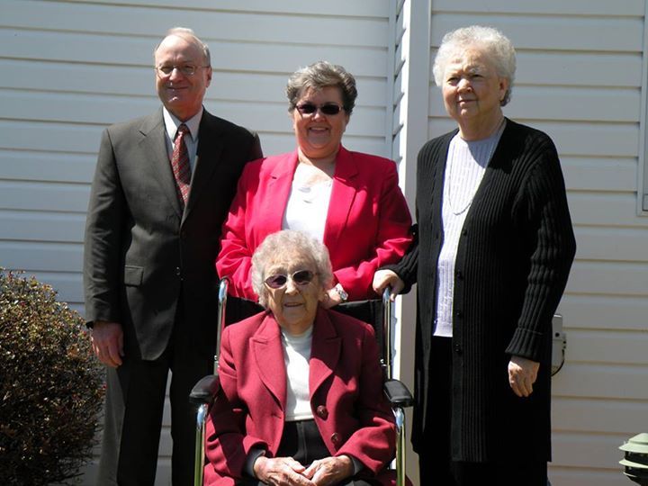 Patty Smith - Class of 1963 - Ravenswood High School