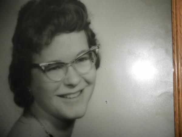 Linda J Wendy Nolen - Class of 1962 - Daniel Webster High School
