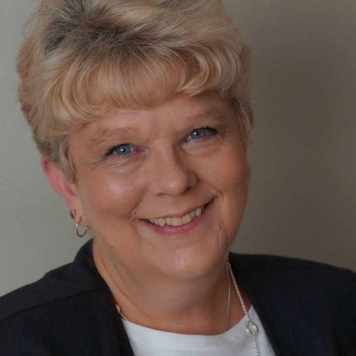 Barbara Holdren - Class of 1971 - Cuyahoga Falls High School
