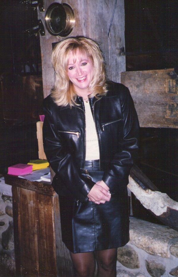 Laura Bartolin - Class of 1979 - Hubbard High School