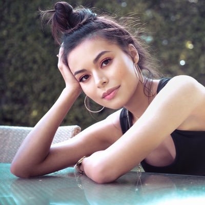 Miranda Cosgrove - Class of 2011 - John Marshall High School