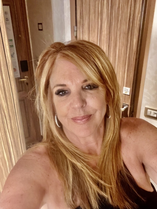 Robin Ravenscroft - Class of 1972 - Artesia High School