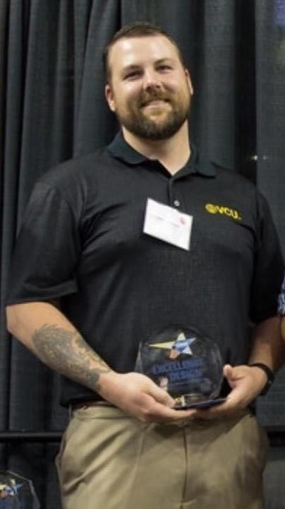 Joshua Petteway - Class of 2002 - Lloyd C. Bird High School