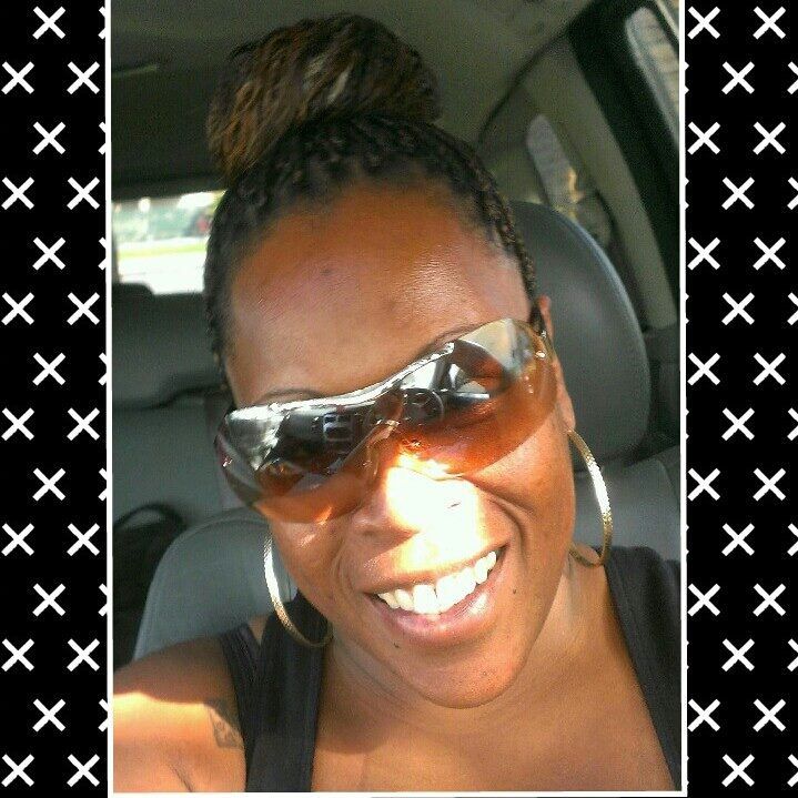 Vichelle Famouss - Class of 1992 - Lynwood High School