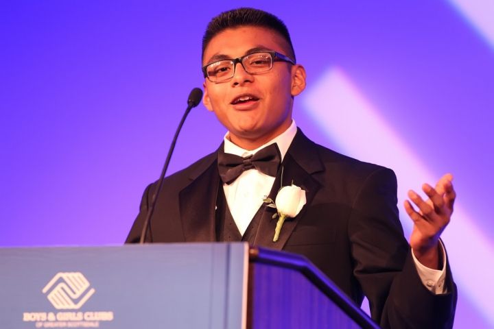 Leonel Bello Maurilio - Class of 2015 - Coronado High School