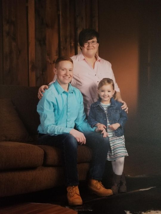 Stephanie Worlow - Class of 1999 - Pekin High School